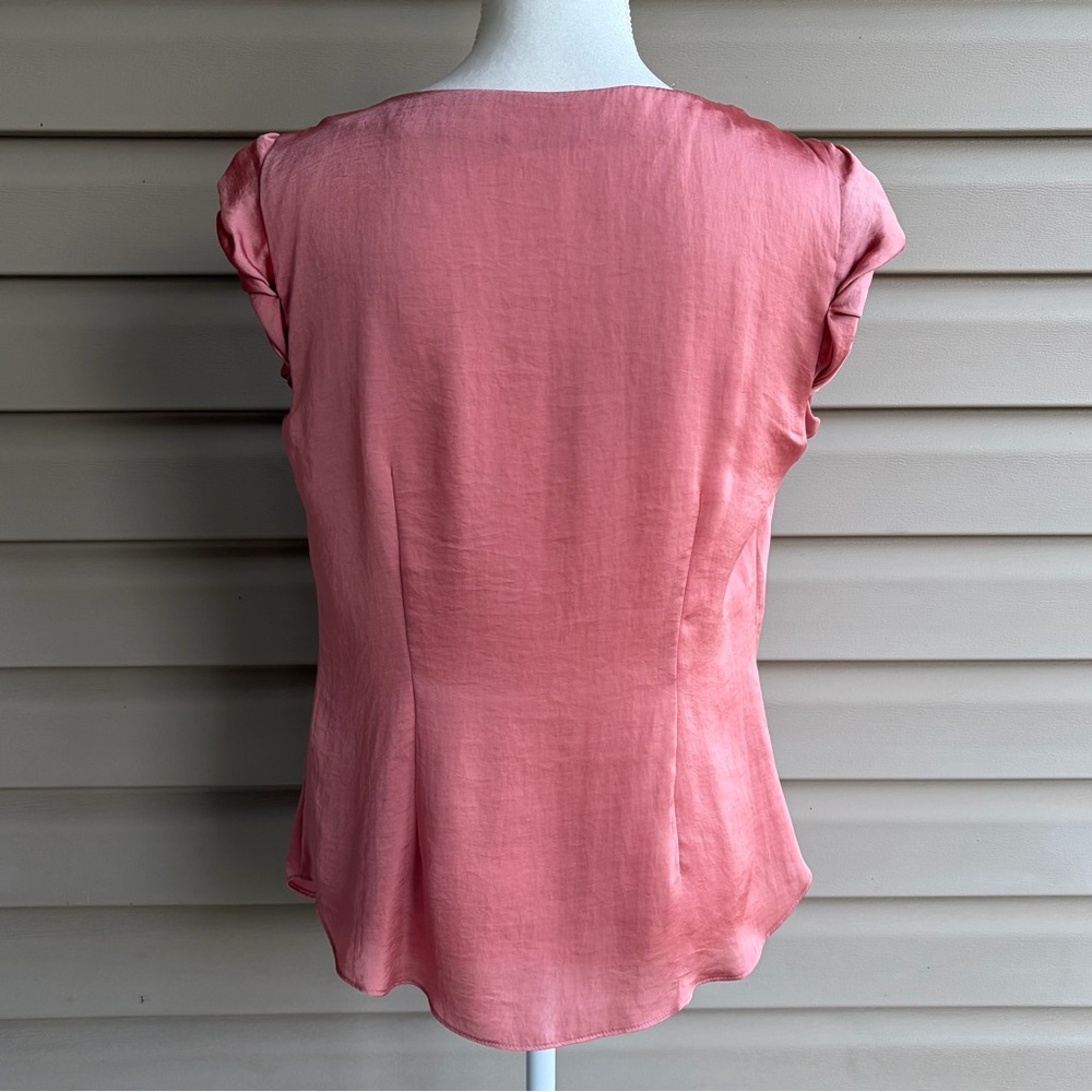 •Violet & Claire• Coppery Rose Cap Sleeve Blouse - Size Medium - Picture 5 of 8